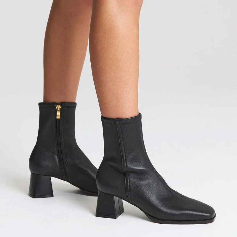 Siren Noelle Block Heel Ankle Boots image number 1